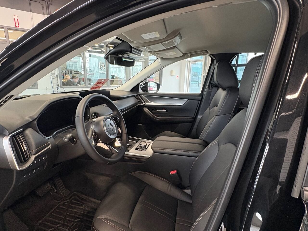 MAZDA CX-70 hybride rechargeable GS-L SC TI 2026 Noir de jais mica Châteauguay - photo #6