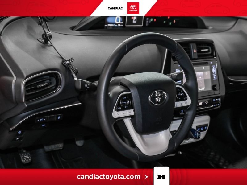 2019 Toyota Prius Red Saint-Eustache - photo #14