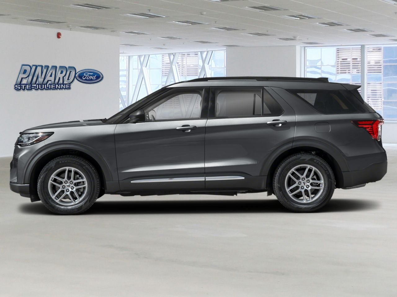 2026 Ford Explorer Carbonized Grey Metallic Sainte-Julienne - photo #2