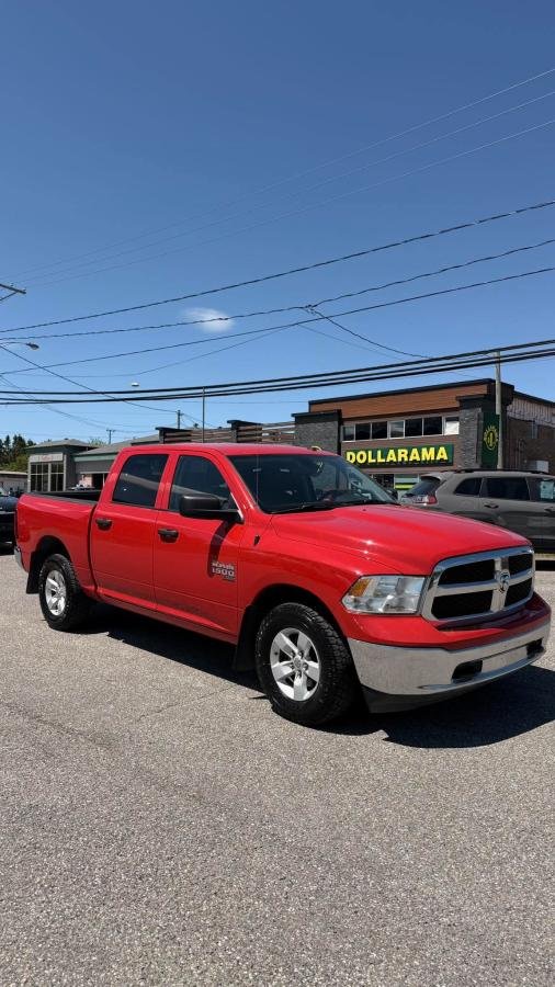2023 RAM 1500 Classic Red Lac Mégantic - photo #4