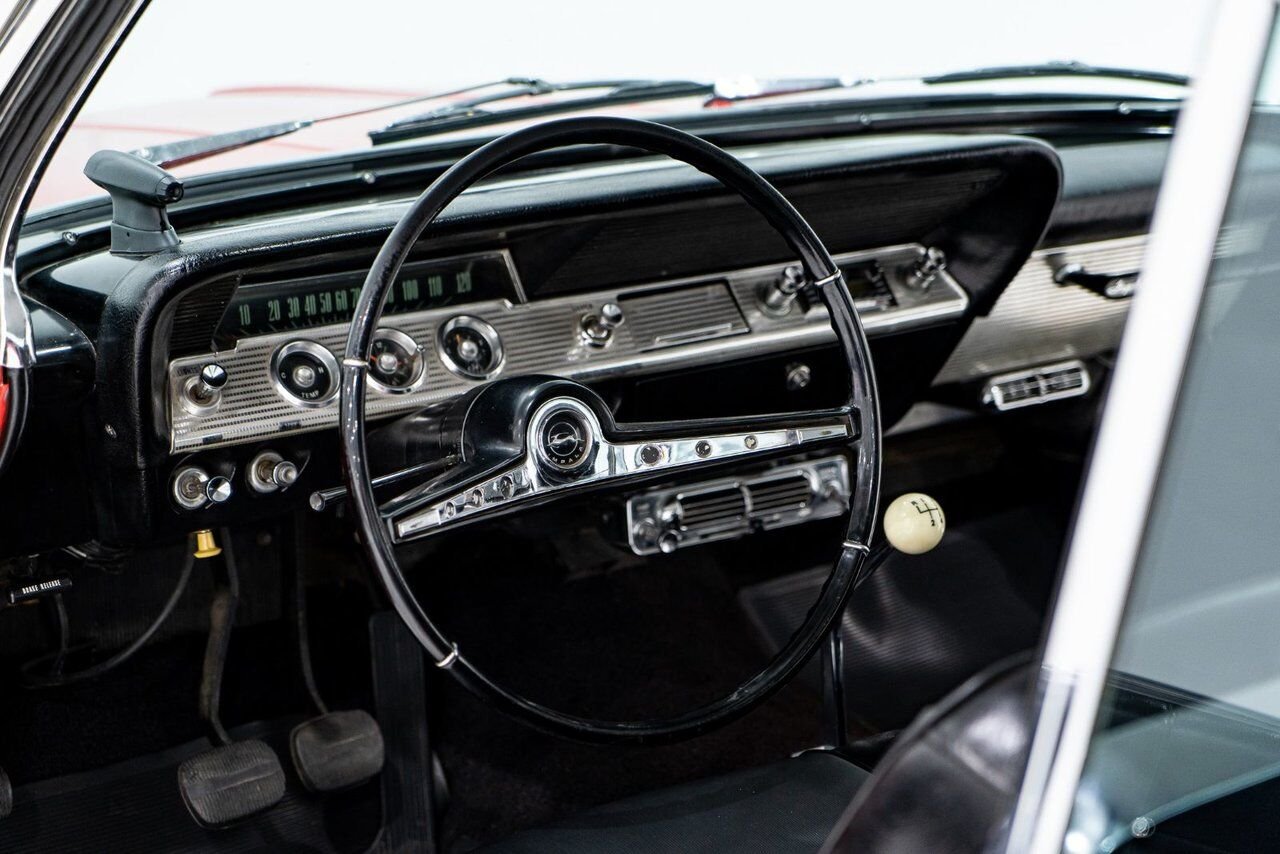 Chevrolet Impala SS 409 / 4-Speed Tribute **PRICE IN USD** 1962 Rouge Montréal - photo #54