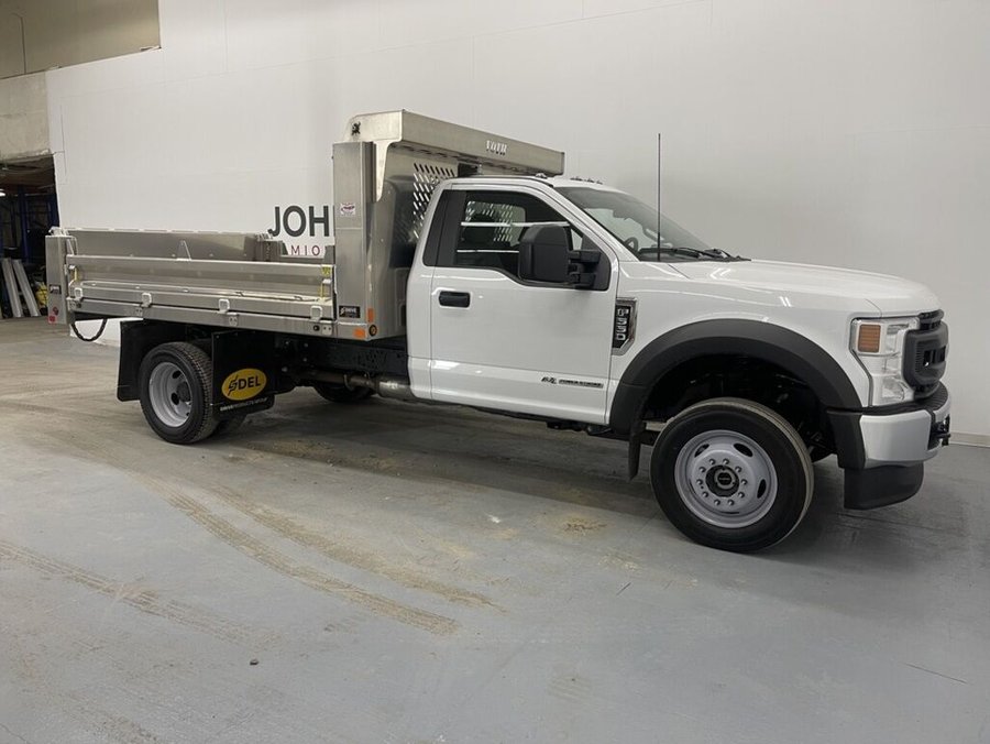 2022 Ford Super Duty F-550 2022 White