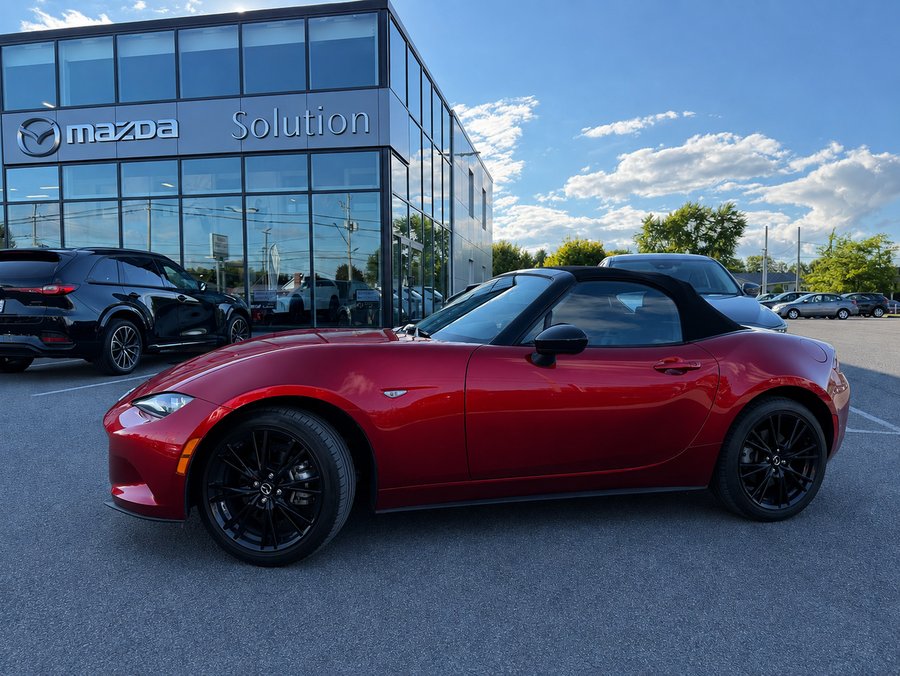 2025 Mazda MX-5 2025 Red