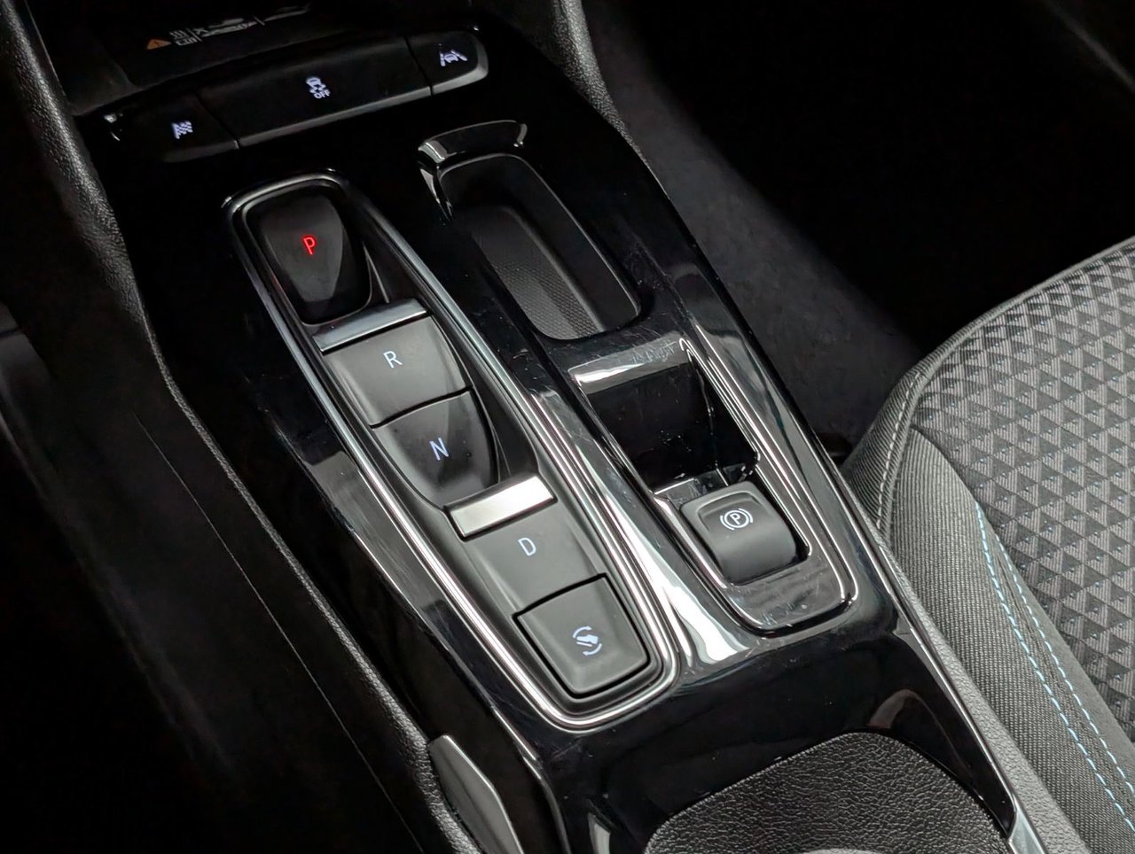 2023 Chevrolet Bolt EUV LT Saint-Eustache - photo #18