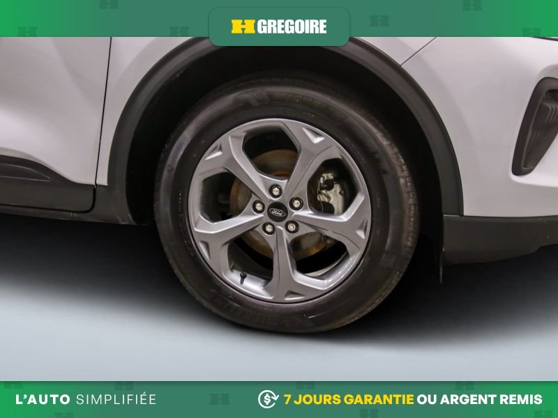 2025 Ford Escape Grey Laval - photo #31