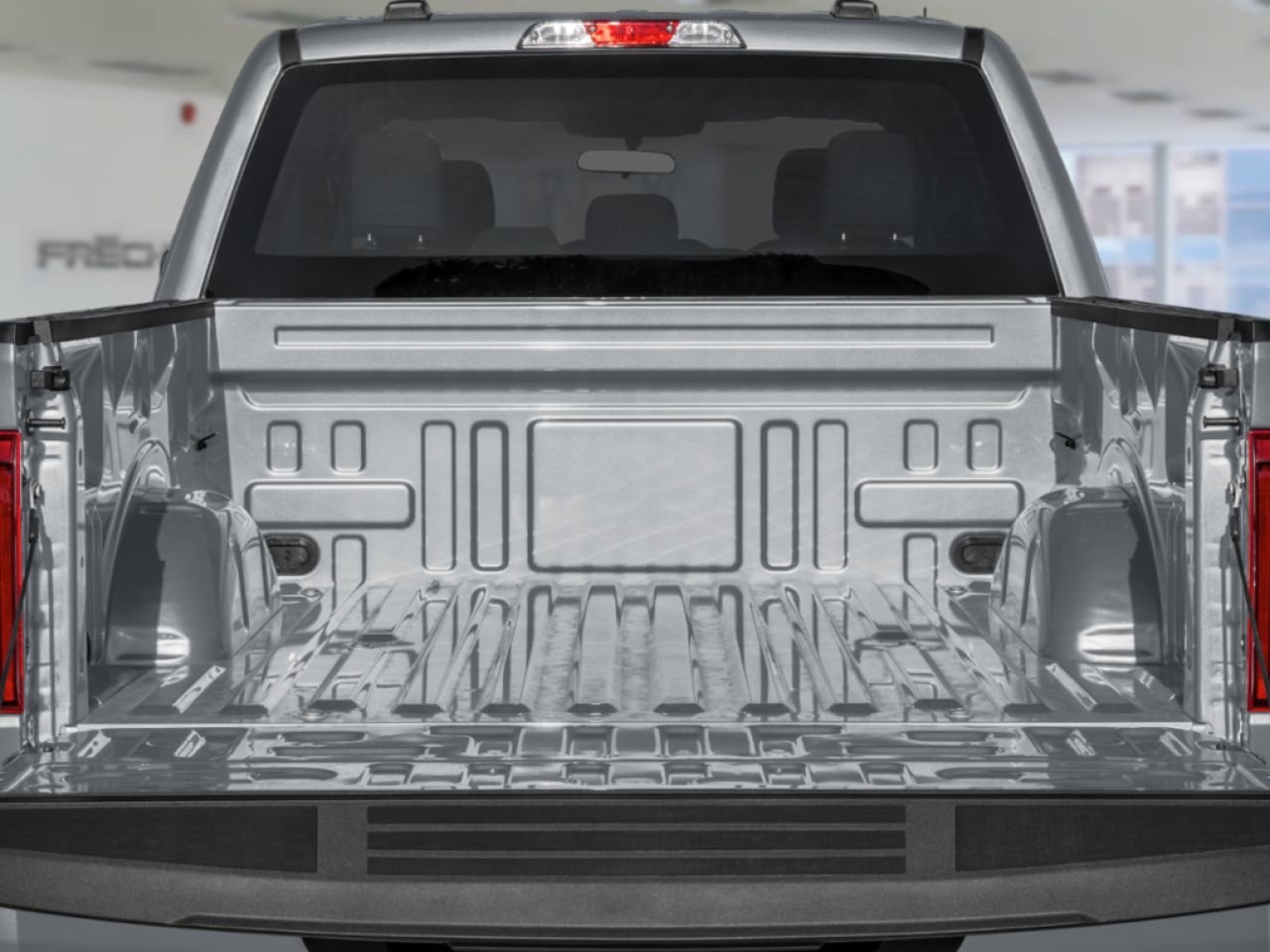 2026 Ford F-150 Ruby Red Metallic Tinted Clearcoat Montmagny - photo #9