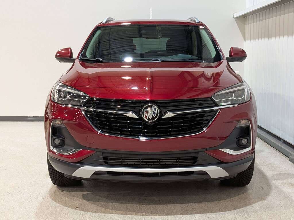 2023 Buick Encore GX AWD 4dr Essence Red Val-David - photo #1