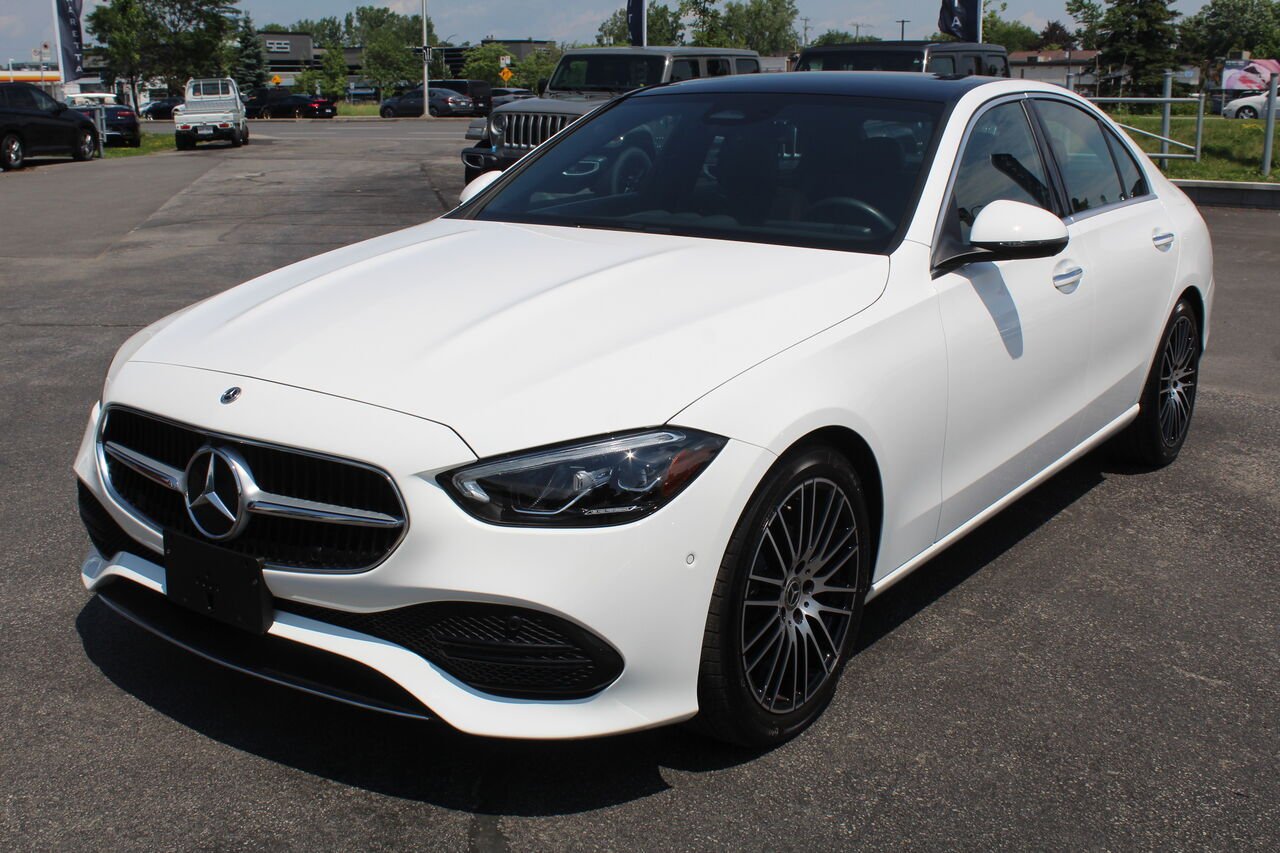 Mercedes-Benz Classe-C VIN: W1KAF4HB8NR047821 2022 Blanc Sainte-Rose - photo #1