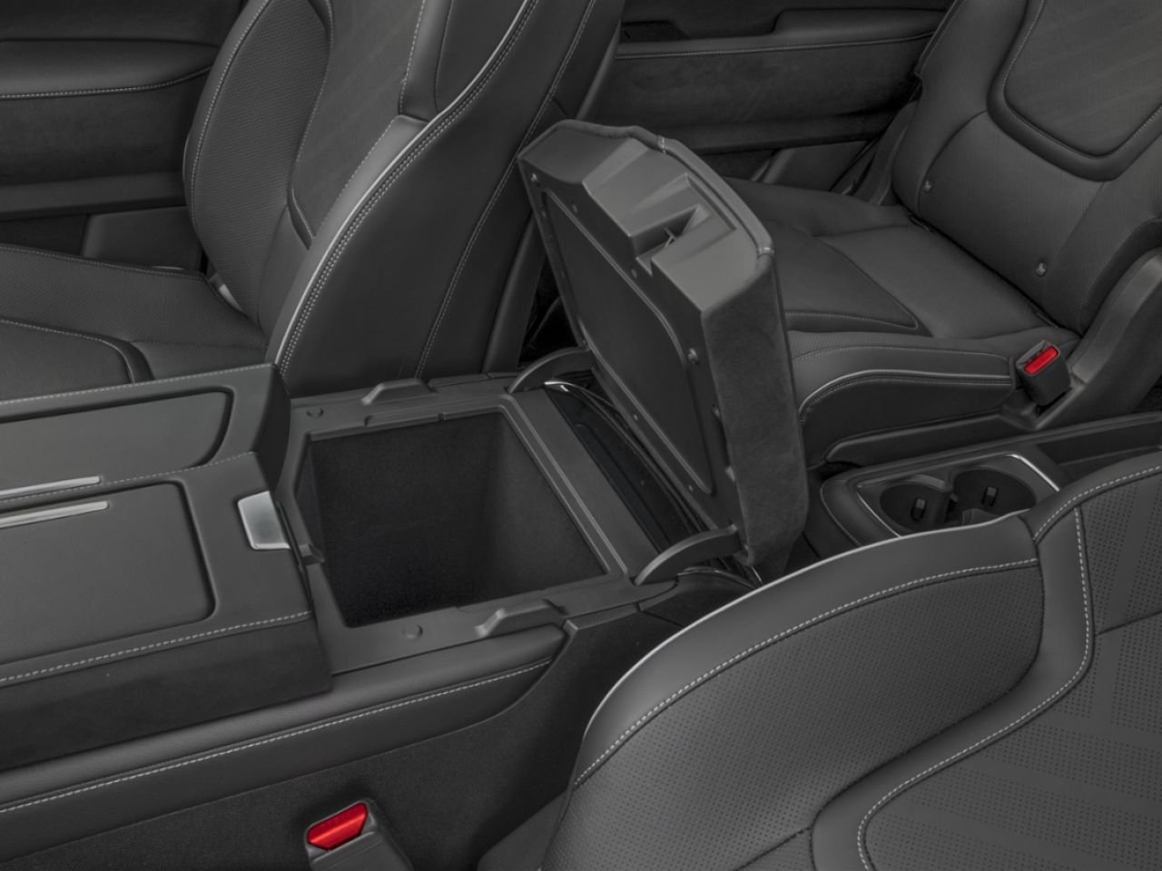 INFINITI QX80 2026 Blanc radiant triple couche nacré Saint-Basile-le-Grand - photo #7