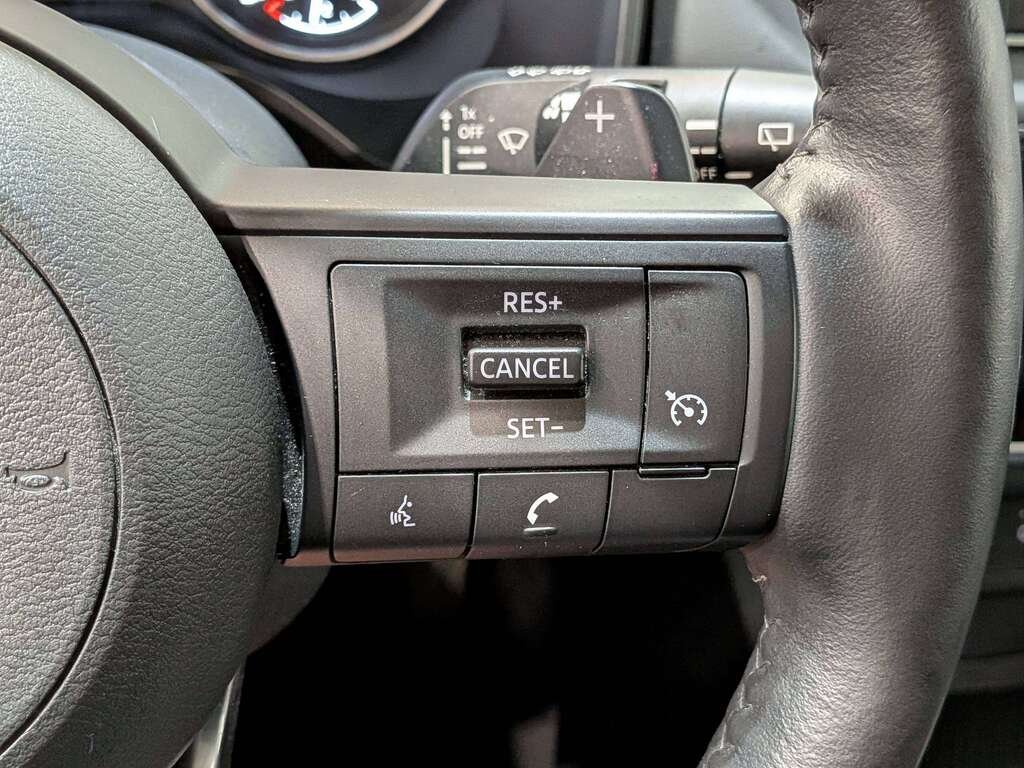 2024 Nissan Rogue AWD S White Val-David - photo #16