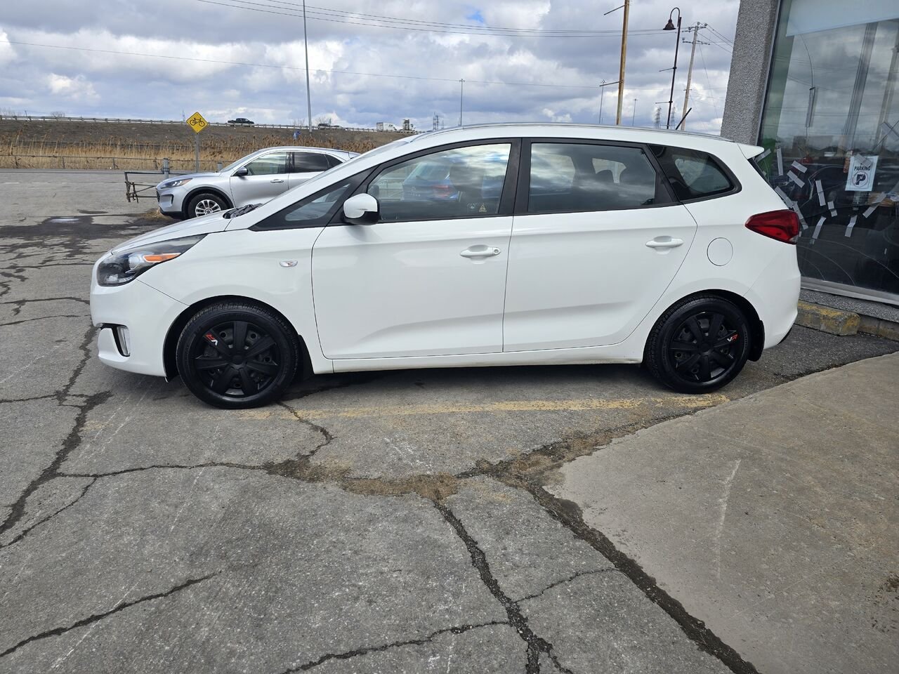 Kia Rondo 2016 Blanc Longueuil, - photo #2