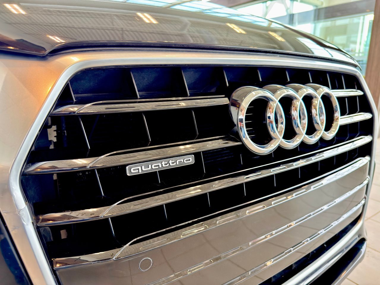 Audi Q3 2016 Noir Notre-Dame-des-Prairies - photo #8