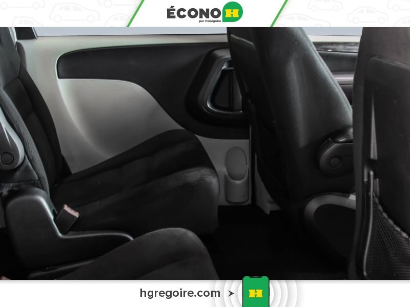 2016 Dodge GR Caravan White Blainville - photo #22