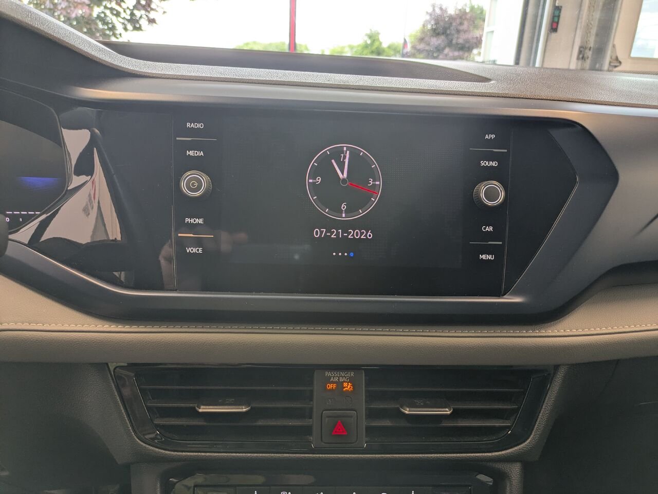 2024 Volkswagen Taos Grey Gatineau - photo #10