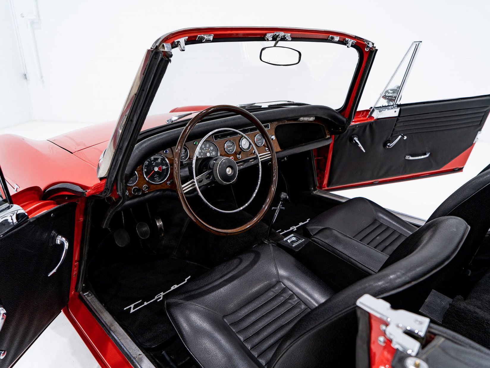 1967 Sunbeam Tiger Unrestored with single repaint **PRIX EN USD** Red Montreal - photo #8