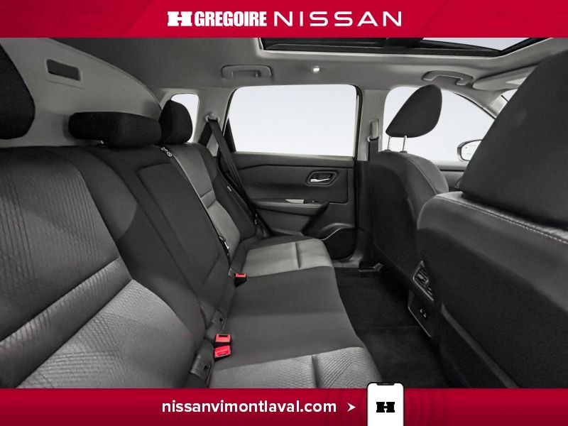 Nissan Rogue 2024 Blanc Laval - photo #15