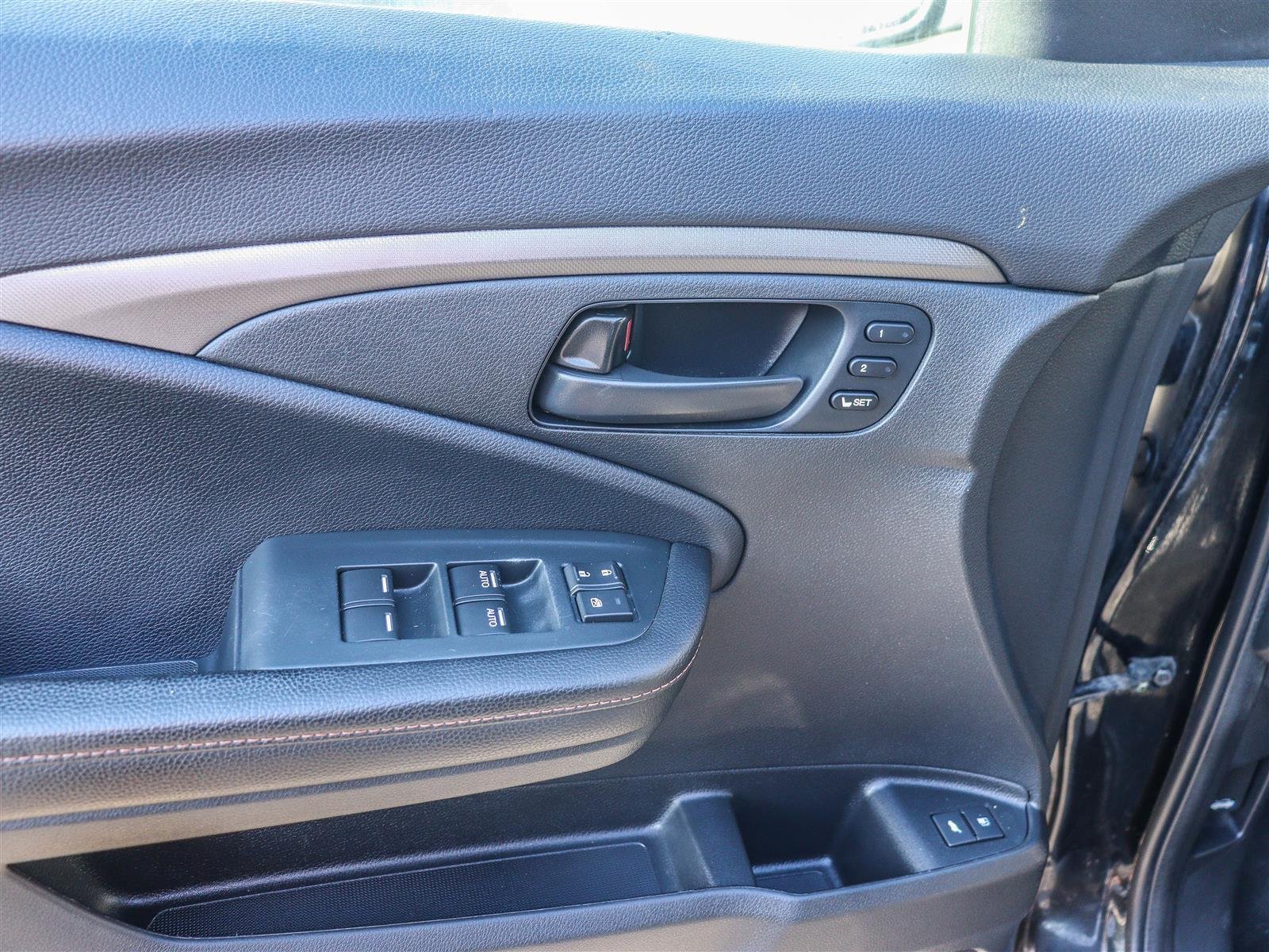 Honda Pilot TrailSport 2022 Black Ottawa & Gatineau - photo #9