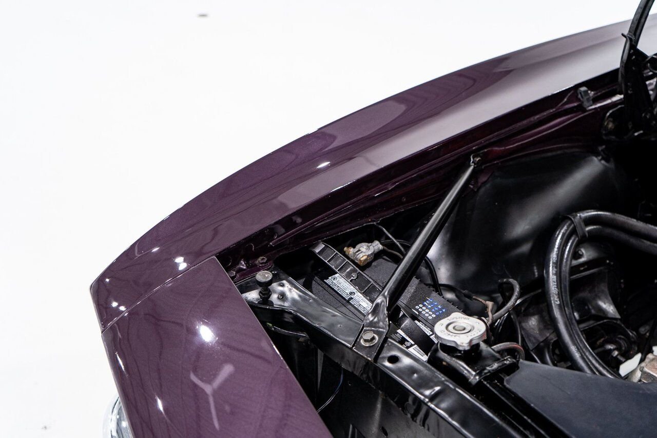 1967 Chevrolet Camaro PRIX EN USD Convertible Beautifully presented from former Restoration Purple Montreal - photo #62