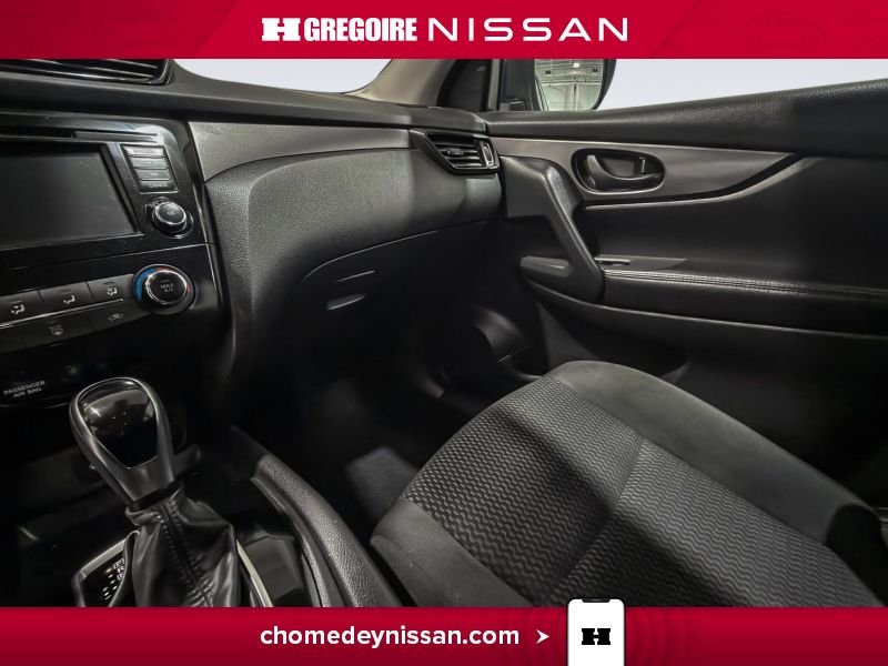 2023 Nissan Qashqai White Laval - photo #21