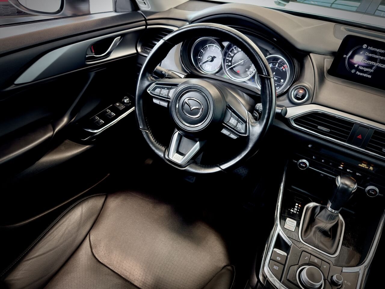 2022 Mazda CX-9 Grey Notre-Dame-des-Prairies - photo #17