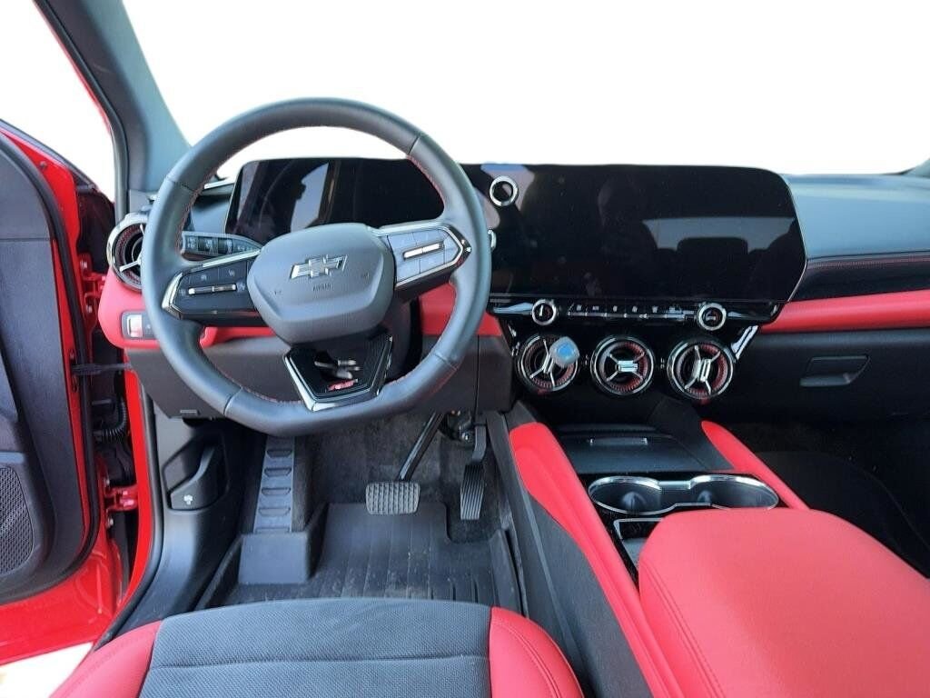 2024 Chevrolet Blazer EV VIN 3GNKDCRJ1RS272452 Red Chicoutimi - photo #10