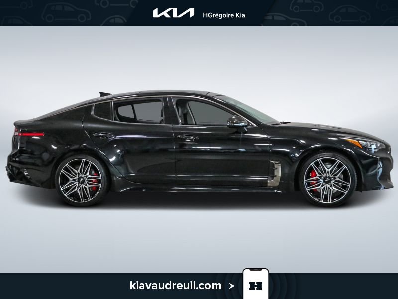 2022 Kia Stinger Black Saint-Eustache - photo #7