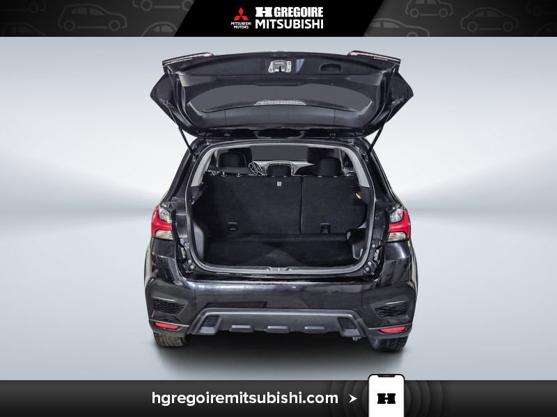 2020 Mitsubishi RVR Black Saint-Eustache - photo #26