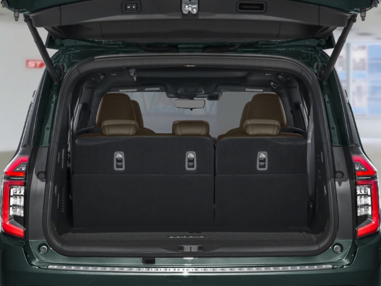 2026 NISSAN Armada Everest White Pearl Tricoat Saint-Georges - photo #12