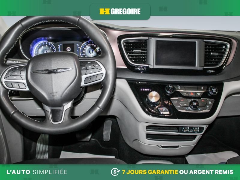 2024 Chrysler Grand Caravan Black Blainville - photo #22