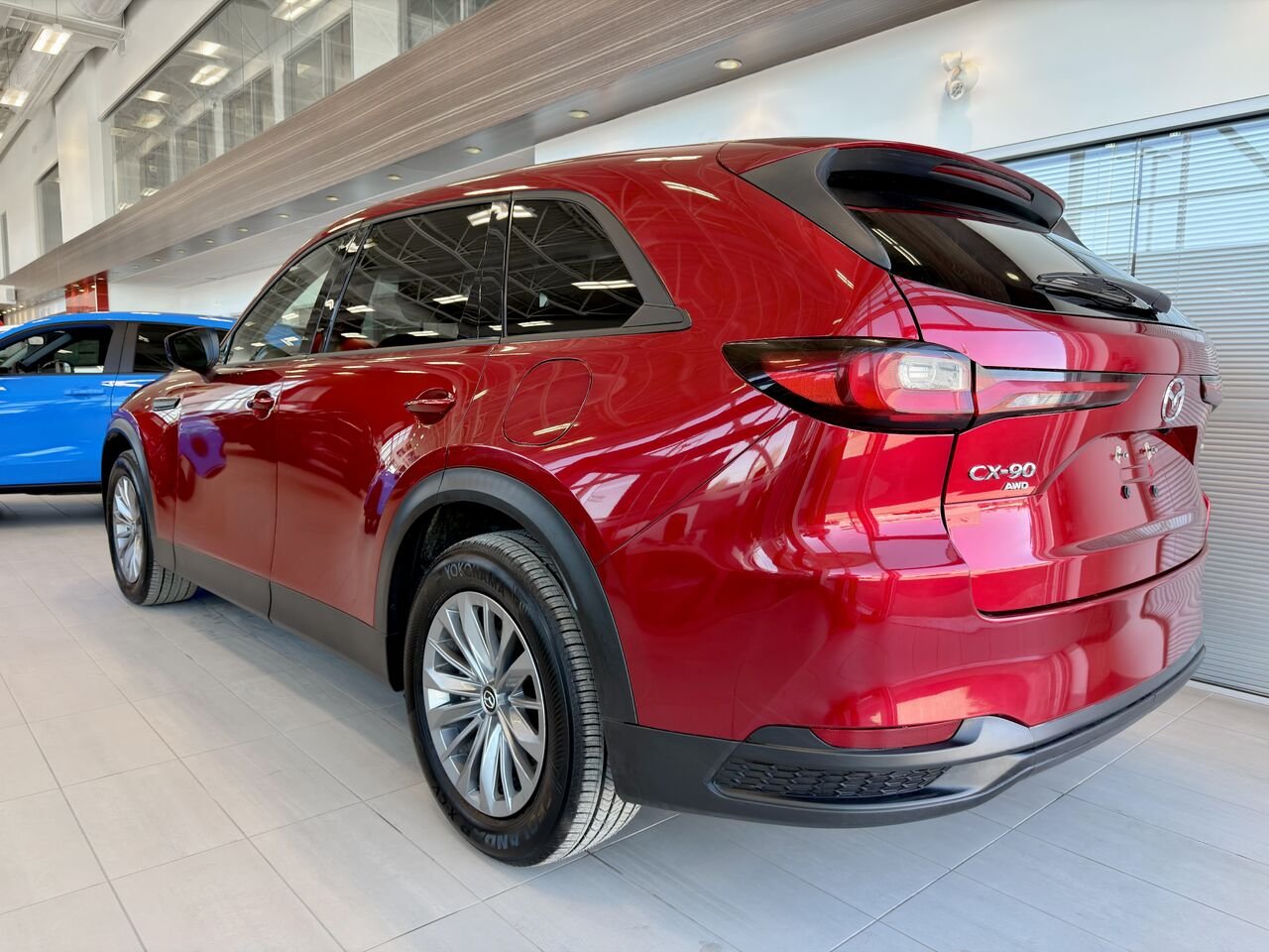 Mazda CX-90 hybride léger 2024 Rouge Notre-Dame-des-Prairies - photo #8