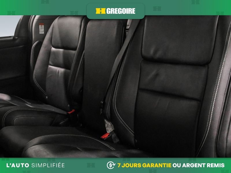 2020 Toyota Sienna White Blainville - photo #26