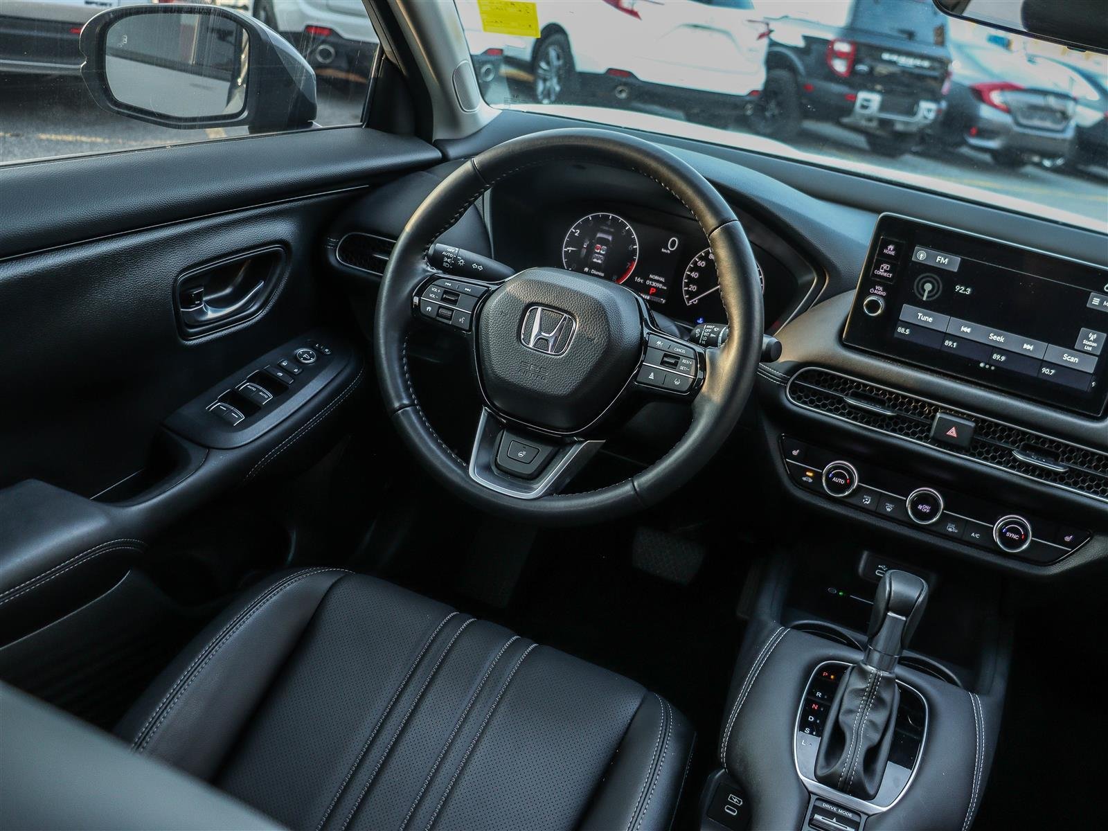2026 Honda HR-V EX-L Ottawa & Gatineau - photo #12