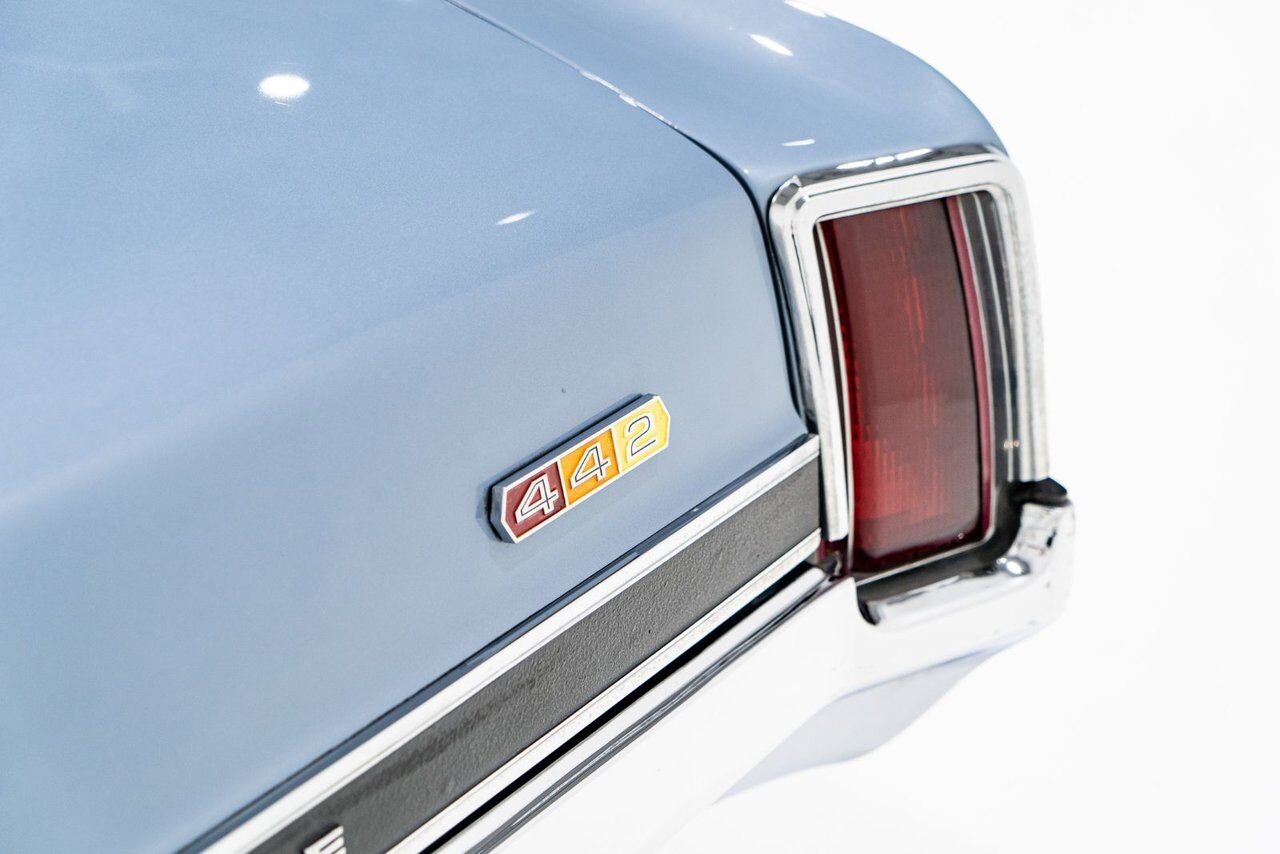 1966 Oldsmobile 442 PRIX EN USD | Matching# 400cu.in. 4-Speed Blue Montreal - photo #3