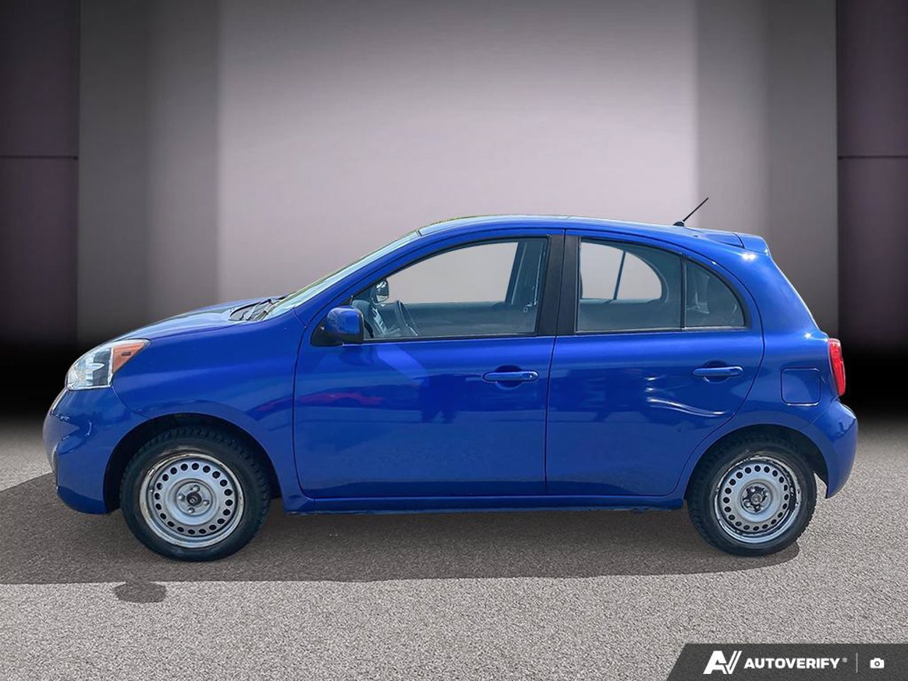 2017 Nissan Micra 3N1CK3CP0HL259090 Blue Mirabel - photo #1