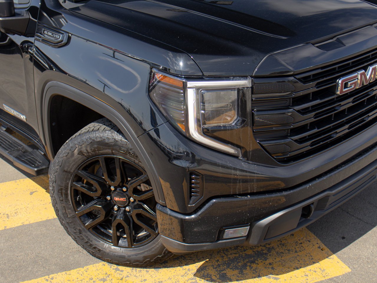 2022 GMC Sierra 1500 4WD Crew Cab 147 Elevation Black Sherwood Park - photo #15