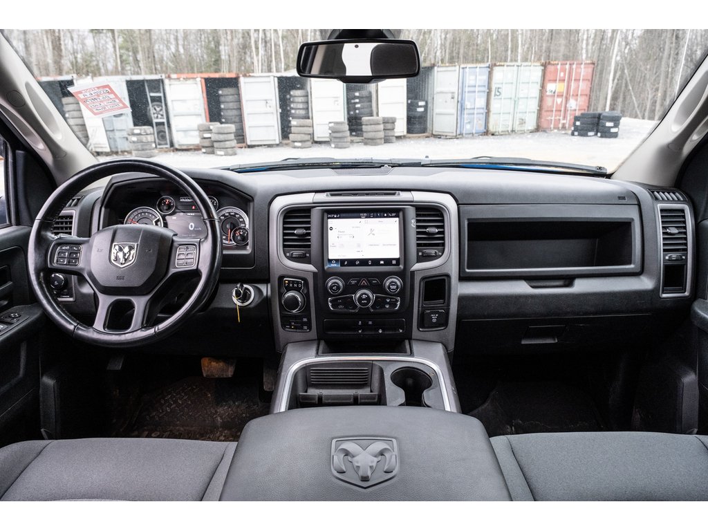 2023 Ram 1500 Classic Blue Gatineau - photo #21