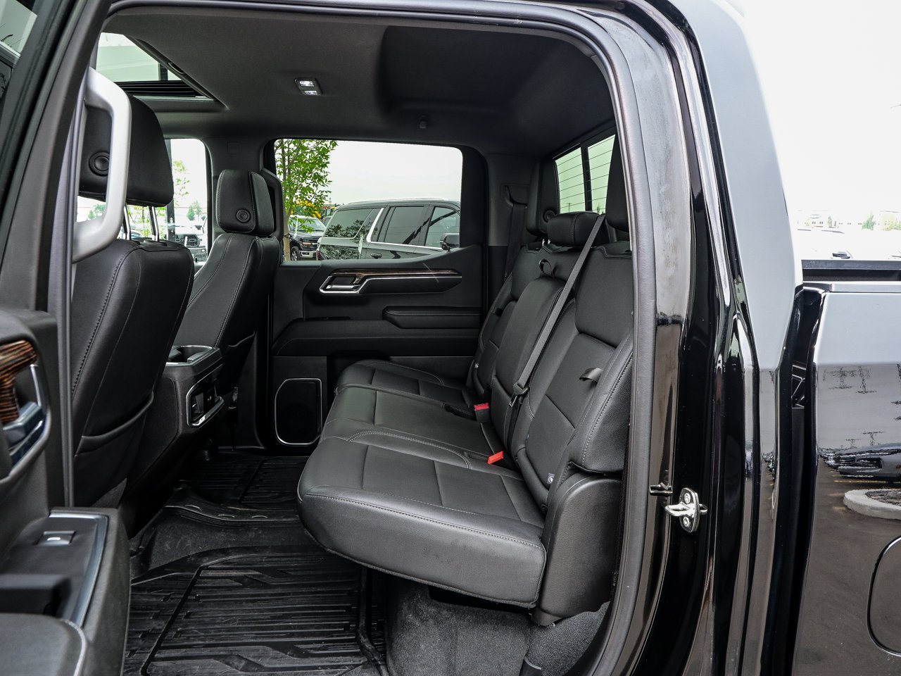 2024 GMC Sierra 1500 4WD Crew Cab 147 Elevation Black Sherwood Park - photo #31