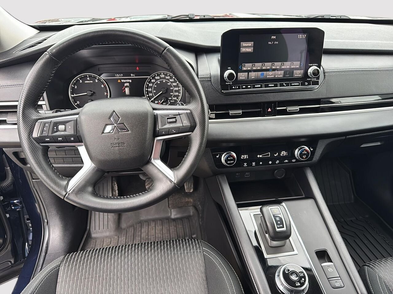 Mitsubishi Outlander 2024 Bleu Rouyn-Noranda - photo #9