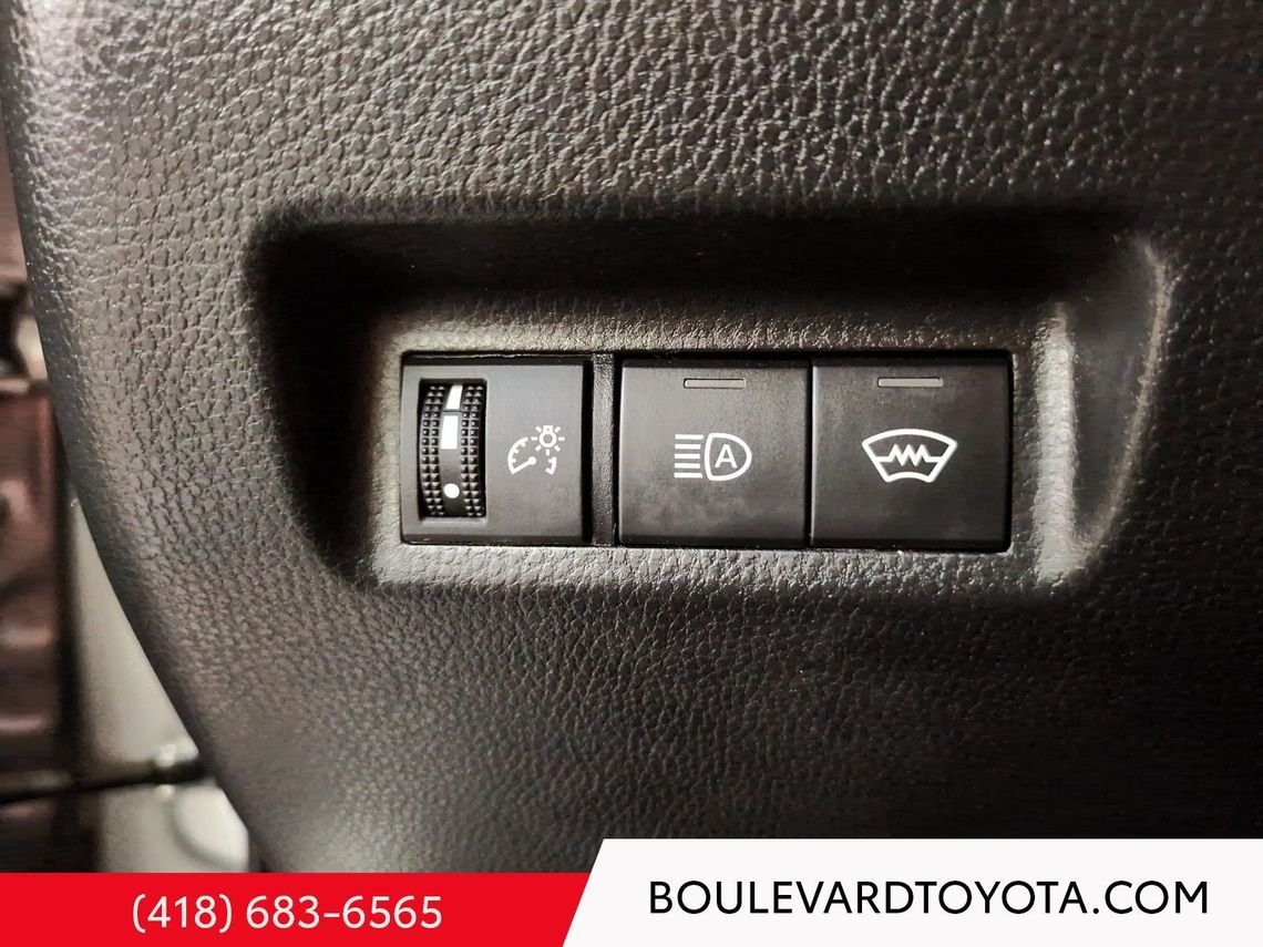 Toyota RAV4 531712-119 | LE, AWD 2024 Ciel argent métallisé Québec - photo #19