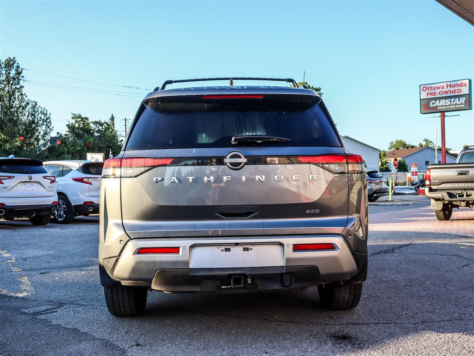 Nissan Pathfinder 2025 Grey Ottawa & Gatineau - photo #3