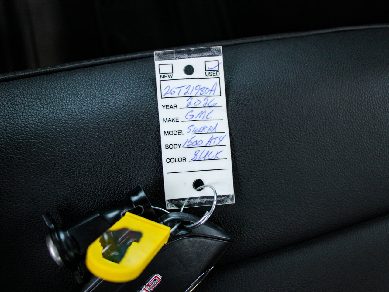 2026 GMC Sierra 1500 4WD Crew Cab 147 AT4 Black Sherwood Park - photo #35