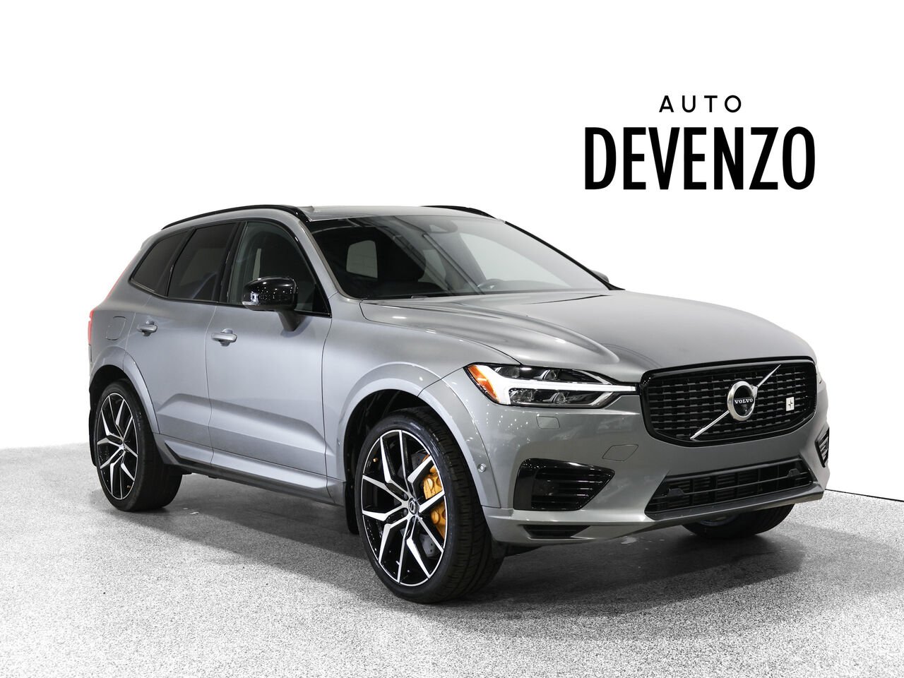 2020 Volvo XC60 Grey Saint-Eustache - photo #0