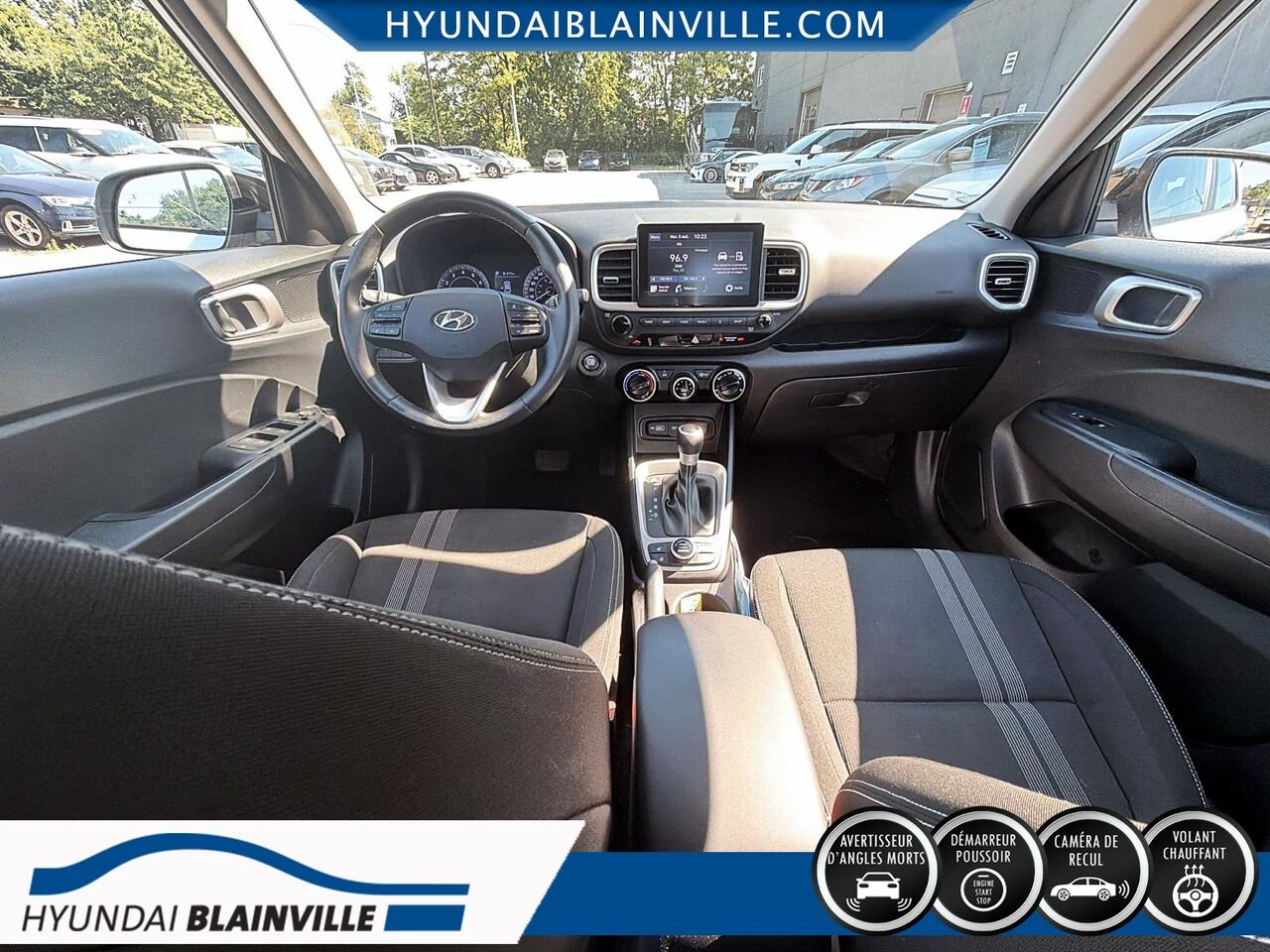 Hyundai Venue 2022 Blanc Blainville - photo #20