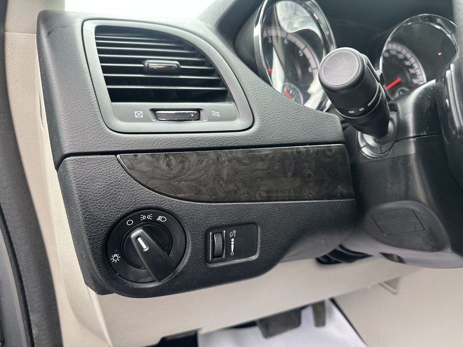 DODGE CARAVAN 2019 2019 Gris