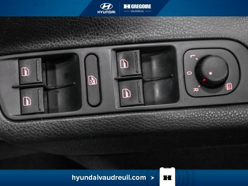2015 Volkswagen Tiguan White Laval - photo #16