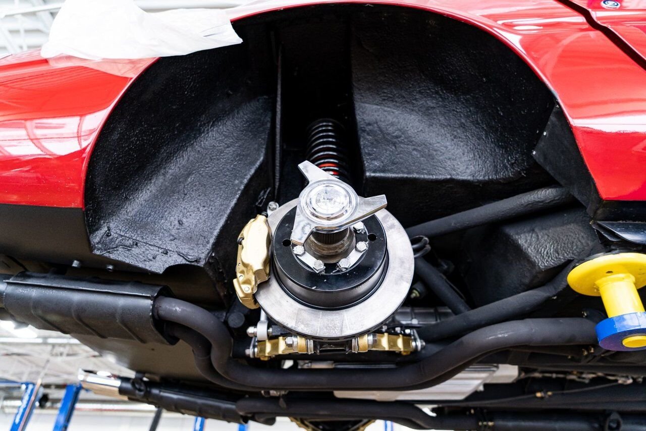 1973 Ferrari 365 GTB4 Daytona 18,301 miles With Orig Books/Tools/ Carbs / Filter Box Red Montreal - photo #127