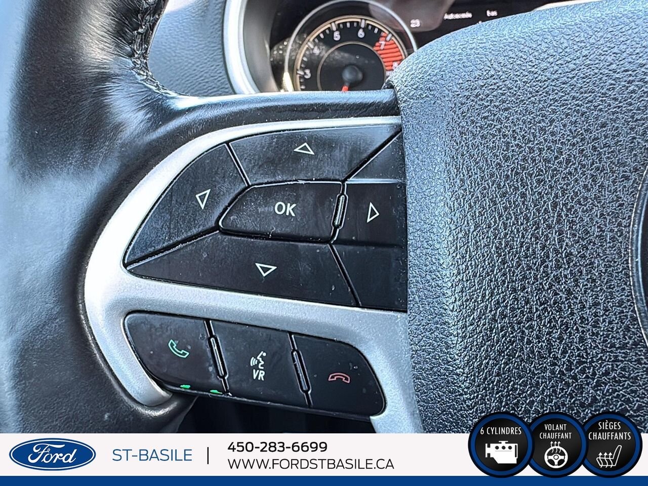2018 JEEP CHEROKEE Black Saint-Basile-le-Grand - photo #19