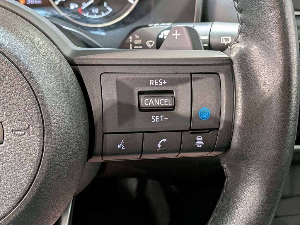 2024 Nissan Rogue AWD SV Moonroof Red Val-David - photo #17