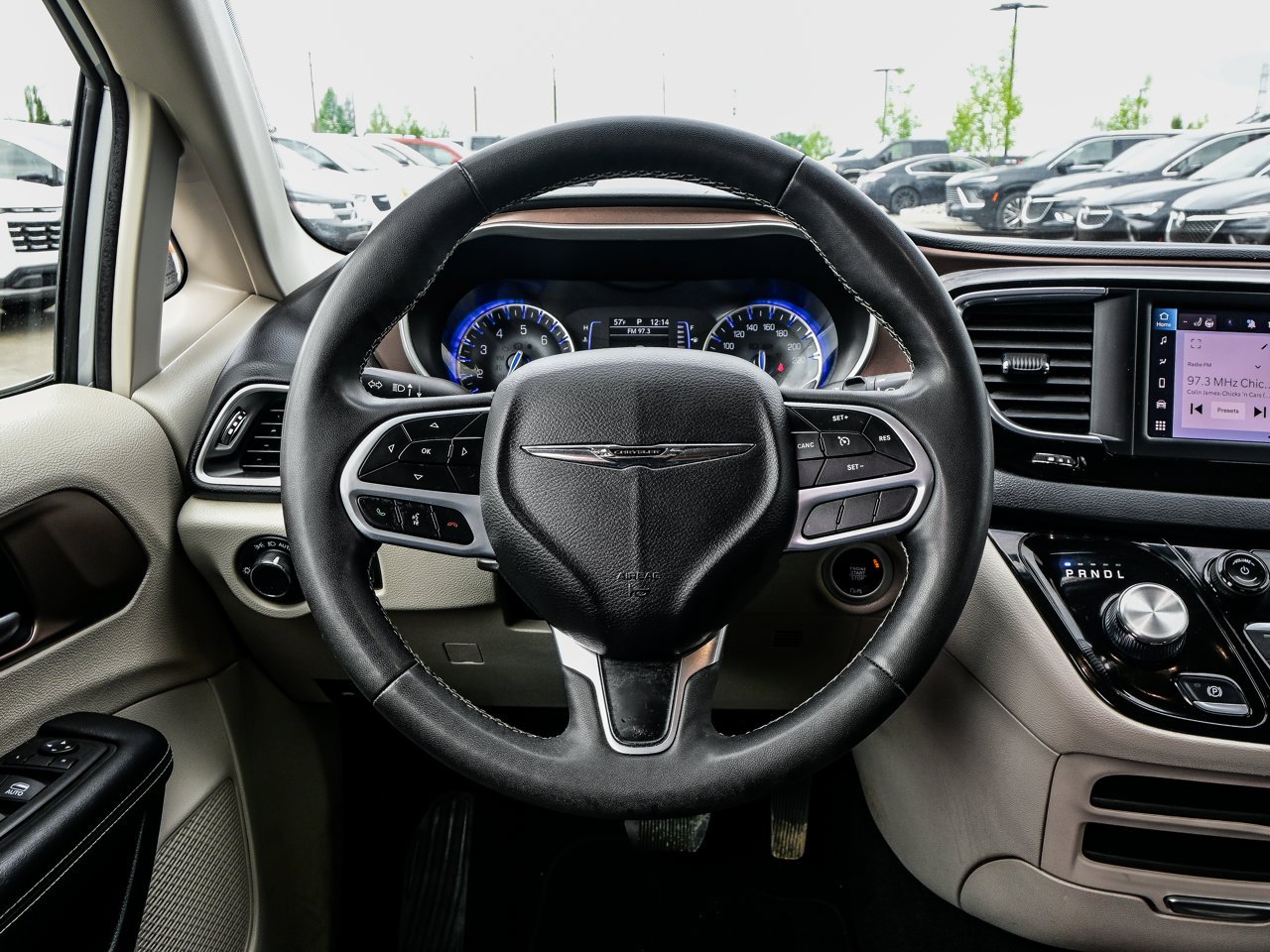 2023 Chrysler Grand Caravan SXT 2WD Grey Sherwood Park - photo #19