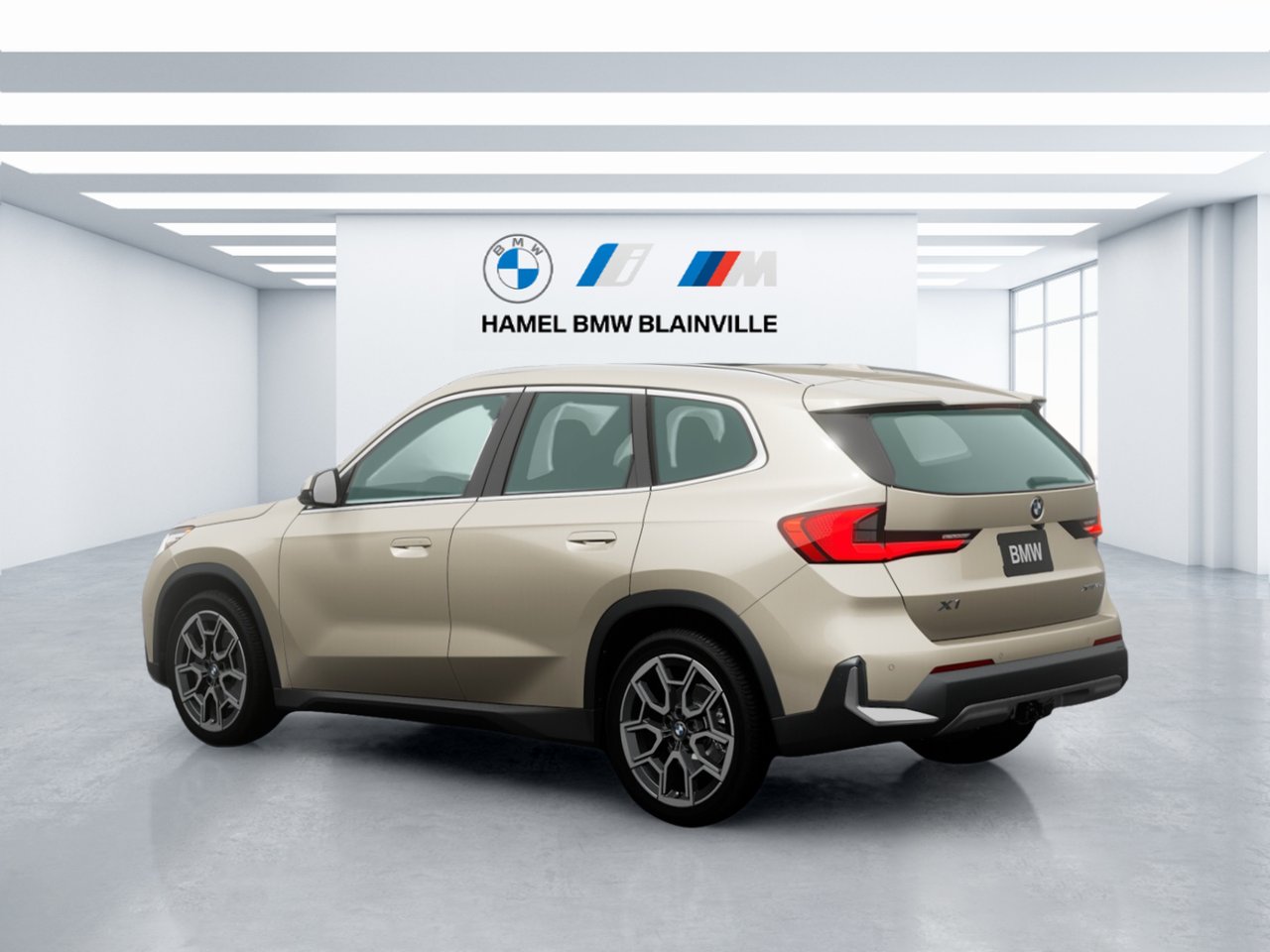 2026 BMW X1 xLine Frozen Pure Grey Metallic Blainville - photo #3